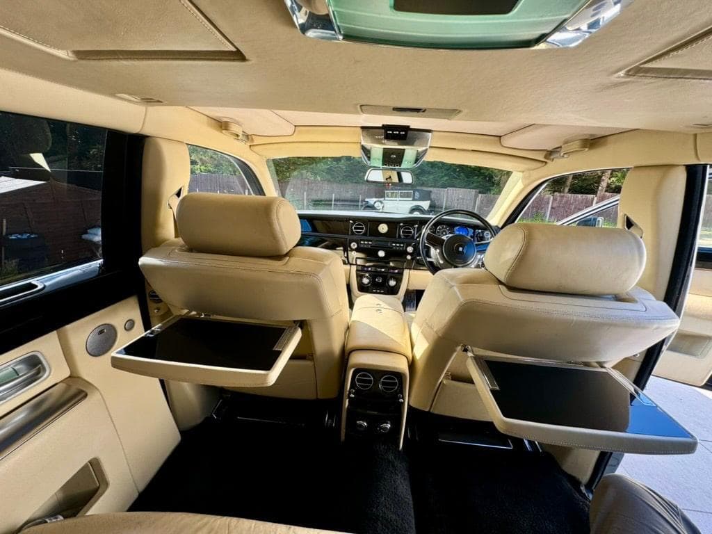 Rolls-Royce Ghost interior — long distance Denmark